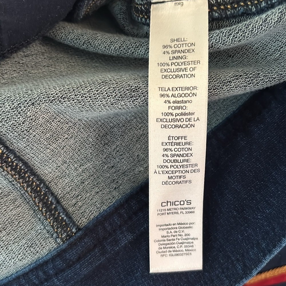 Chico’s Zenergy Denim Military Jacket Sz M/1 Stitching Stretch Dark Wash Pockets - Picture 7 of 7